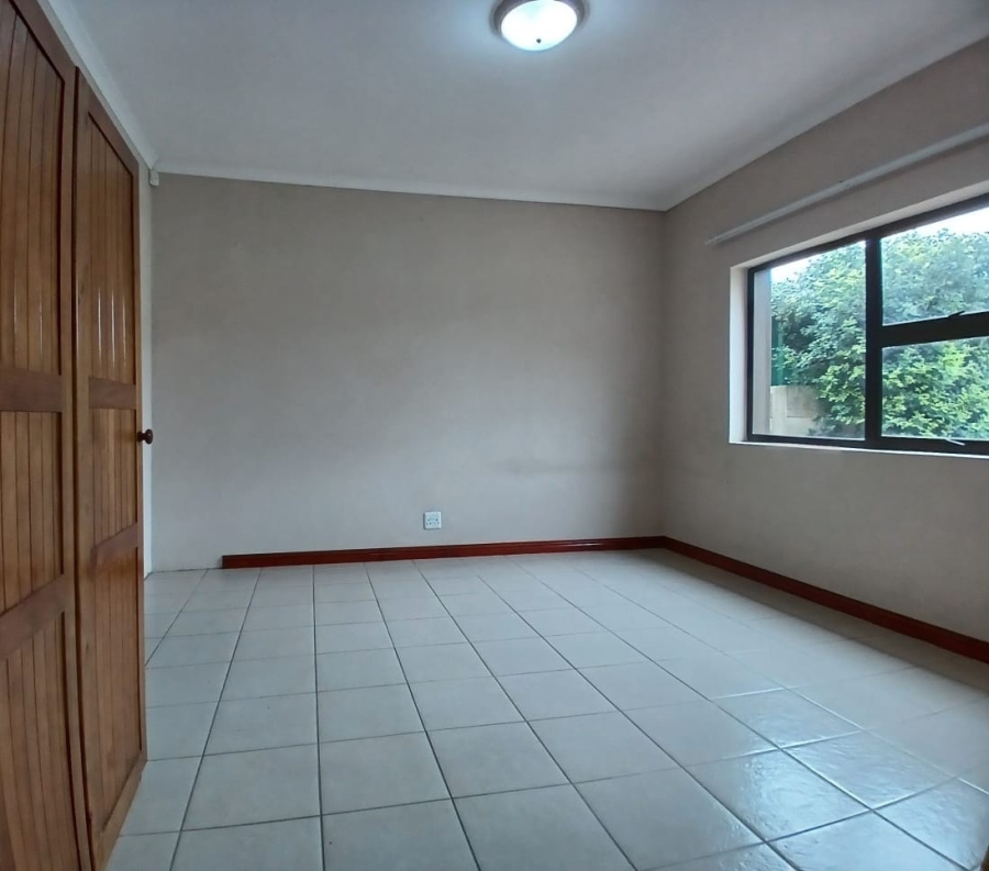 To Let 3 Bedroom Property for Rent in Cotswold Eastern Cape